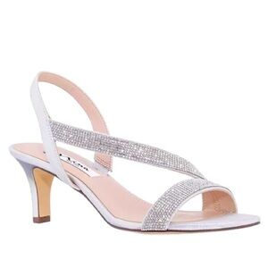 NEW Nina Silver Strappy Heels 10 In Box